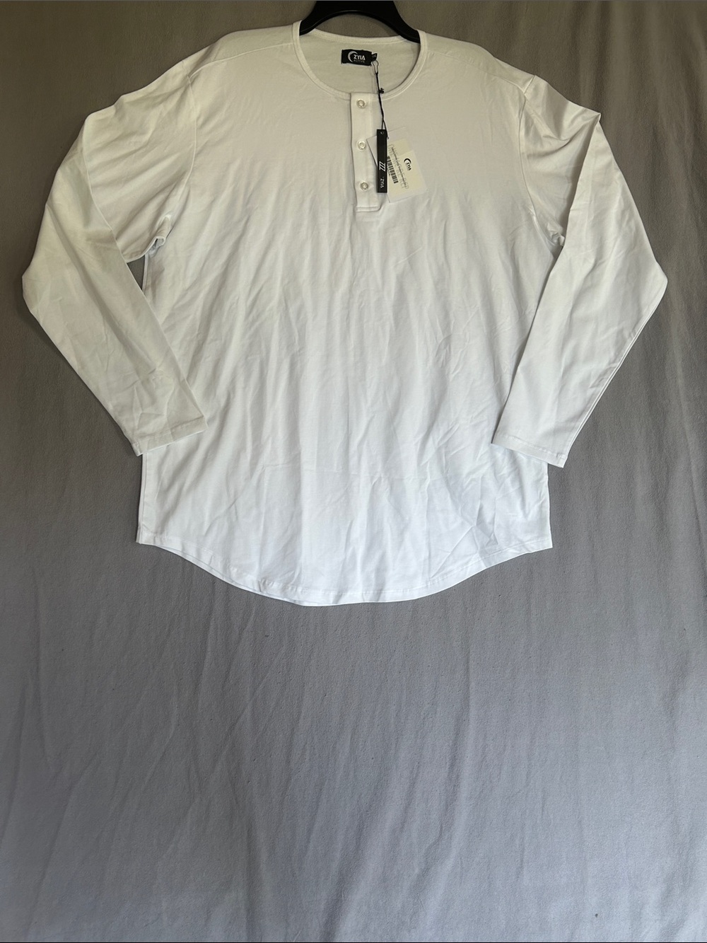 Zyia White Long-Sleeve Henley Shirt - 3XL